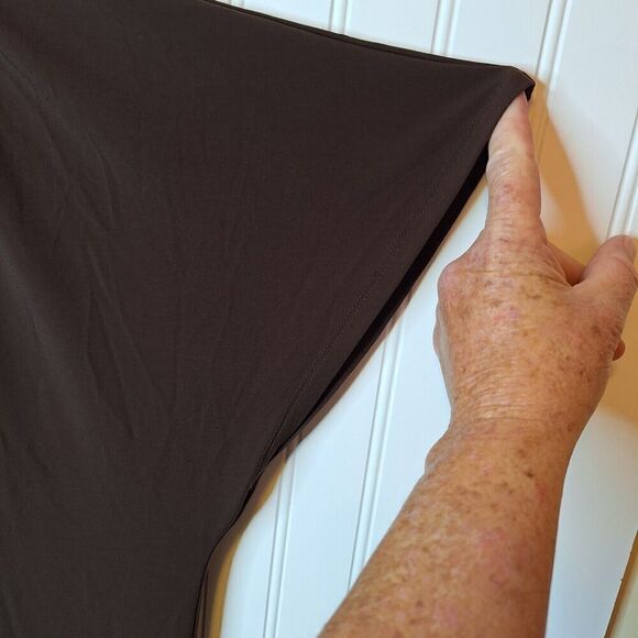 Cato Woman Size 22/24W Tunic Top Brown Crochet Back Neckline Relaxed‎ Stretch - Picture 7 of 11